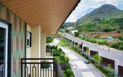 CLOUDSKAPE RESORT