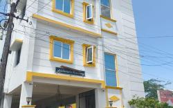 Haleemas Residency