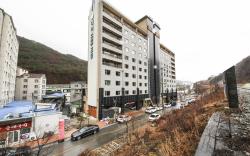 Jeongsun Ace Family Tourist Hotel