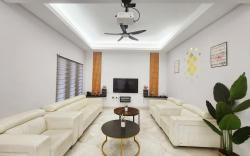 Ipoh town7br5bath 25 pax/pool table/mahjong/karaok