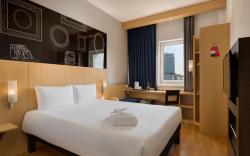 ibis Kyiv City Center