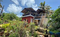 Blue Azure 1BR GFwalk to beach in Goa by Homeyhuts