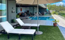Aroha Seaview Villa In Nature -Private Pool