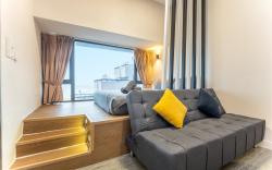 Imperio A2213A 3pax with Bathtub Free Wifi Parking