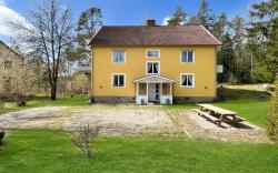 Large Corporate Housing - 20 Beds