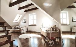 RABE Old Town Apartment Gdańsk - Two-Level Retreat