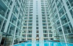 Luxury Penthouse Near Airport, City of Dreams &MOA