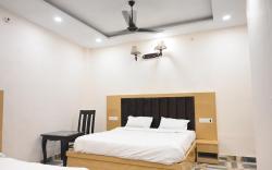 Hotel Krishna Deluxe 