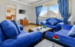 Aura Inn Tiba Pyramids Hotel