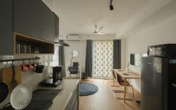 Airport Runway View from terrace|Coffee Maker|Luxe