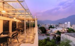 Ganga Inn By Yatrimap