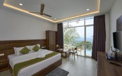 Zeezmount Resorts & Spa Munnar 