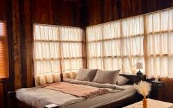 Phu Ruk Room ภพรัก