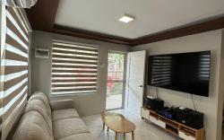 Elegant House for 10-12 Guests