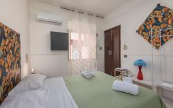 Studio in the Historic Center - Casetta Artemide