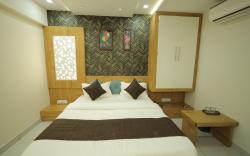Hotel Night Palace