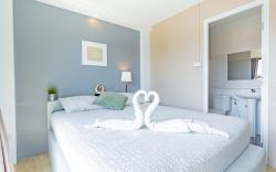 The Beach Cha Am Guest House