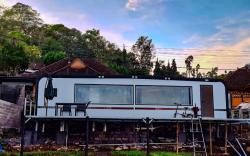 ARA Caravan Villa with Danau Buyan View