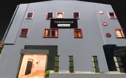 Super Townhouse Science City Formerly Hotel Mannat International