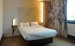 B&B HOTEL Paris Porte des Lilas