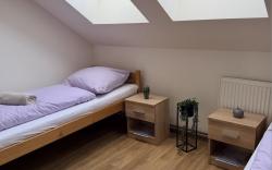 Sleep & Go Korycany — Twin Room 2