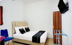 OYO 94752 Surya Residence Medan