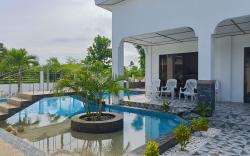PalomaVilla Resort