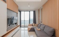 Modern Furnished 2BR at Samara Suites By Travelio