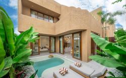 BerawaWeek7 -Peaceful Poolside Retreat- 2BR w/Pool