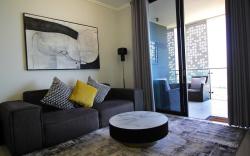 1Bed Stylish Apartment | Waterfall
