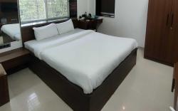 Hotel O Madhuban Colony Wakad