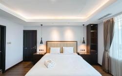 Spacious 3BR Kondominium Regensi Apt By Travelio