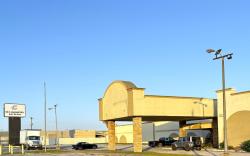 Motel 19 By Capital O Baytown I-10