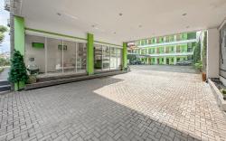 Hotel Cemara Hijau Mitra RedDoorz	