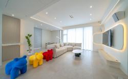 H Villa