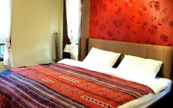 Plumeriahome near Saturday night market-DB bed