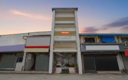 FabHotel Golden Star