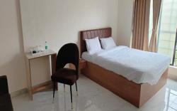 FabHotel Omkar & Lodging
