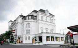 MAHALAYA The Legacy Hotel