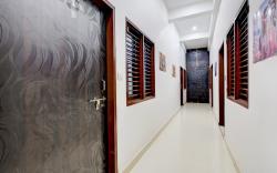 SPOT ON Bhagwat Bhawan