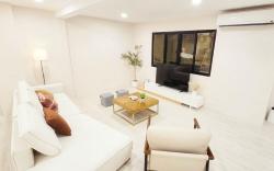 Kiddie Hostel 13A1-Kids and pets friendly