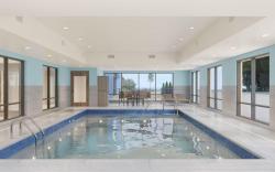 Holiday Inn Express & Suites Elgin - Chicago Northwest by IHG