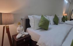 Around stays-Hotel Foothill, Tapovan