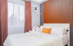 Cozy 2BR Condo • Heart of Downtown