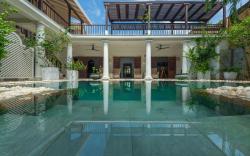 Villa 32 Middle Street