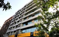 Stay Retreat At Precious Pearl Mumbai  Nr Airport 