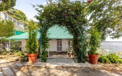 Calissa Cottage 2BHK Mall Road
