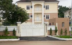 Fortfountain Apartments 