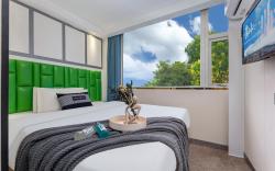 Yueduo Hotel Selection - Guangzhou Beijing Road Shangxiajiu Shisanhang Ximenkou Metro Station Branch