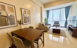 OPR 16F with swimming pool, wi-fi and balcony